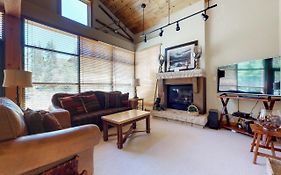 Ski Tip Townhome 8716